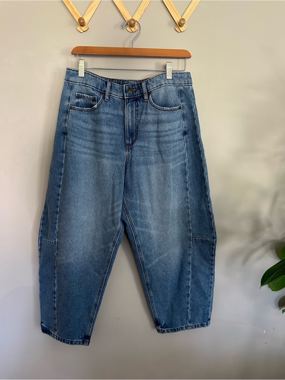 LOFT Seamed High Rise Horseshoe Medium Wash Jeans